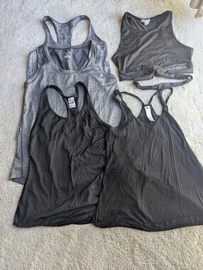 Set Of 5 : tek gear Black & Heather Gray Women's Tank Tops and Crop Bralette Set